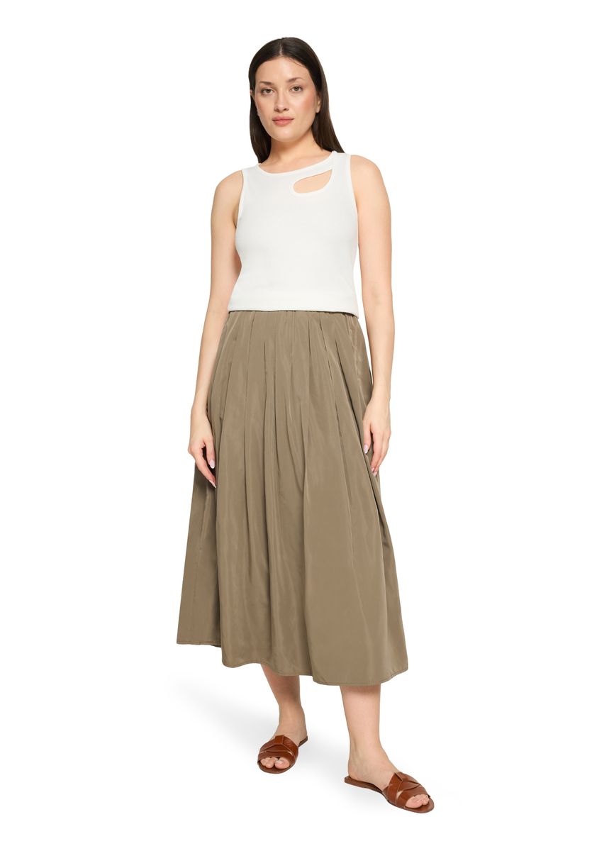 Geripptes Tanktop mit Cut-Out