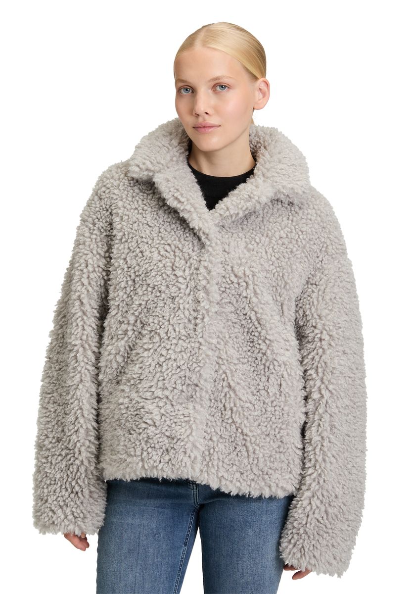 Plüschjacke mit Umlegekragen
