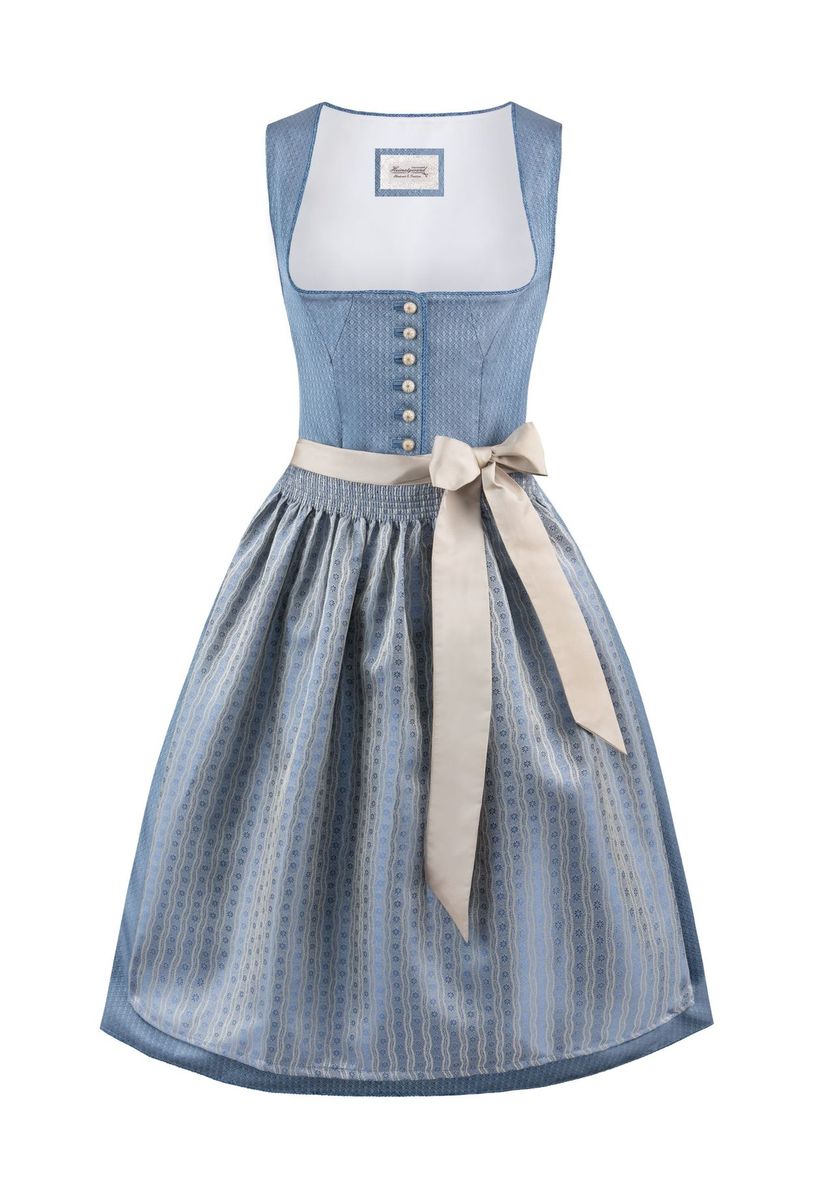 Traditionelles Jacquard-Dirndl mit Schürze