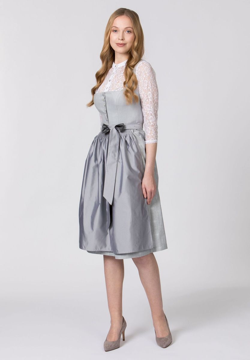 Klassisches Dirndl aus Leinen und Baumwolle