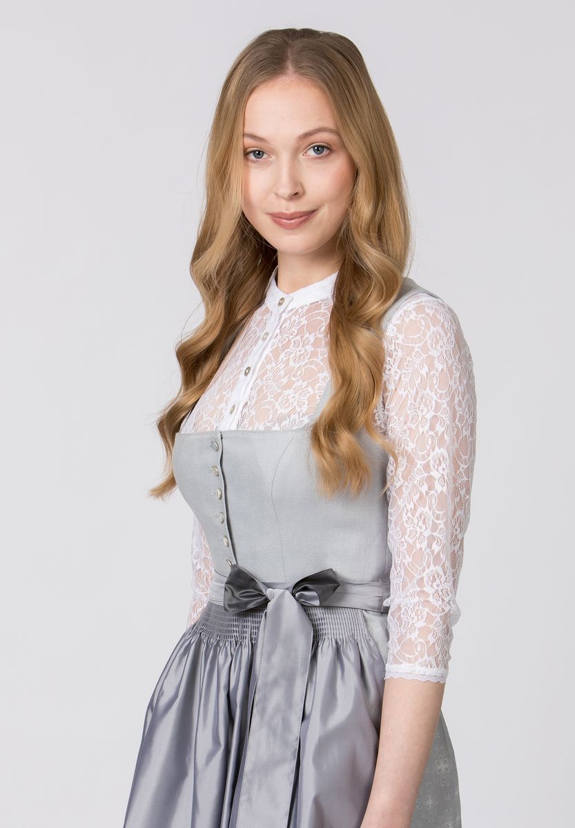 Klassisches Dirndl aus Leinen und Baumwolle