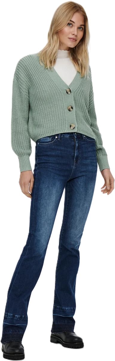 Kurze Strickjacke in Grobstrick