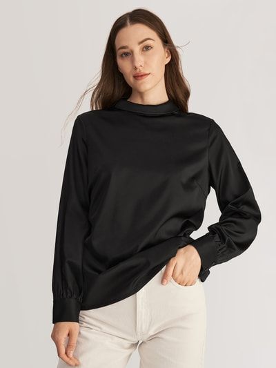 Seidenbluse mit Stehkragen und Langarm