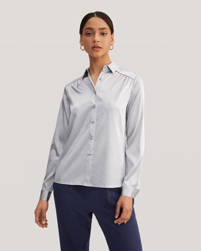 Klassische Seidenbluse mit Kragen