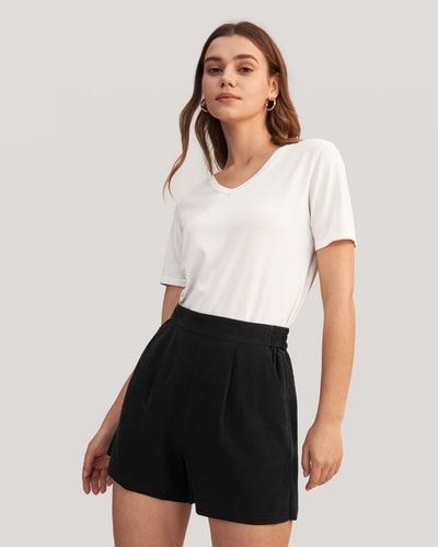 Hochtaillierte Seidenshorts mit Bundfalten