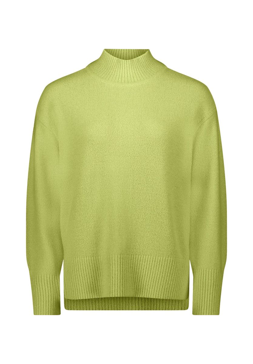 Lockerer Strickpullover mit Stehkragen