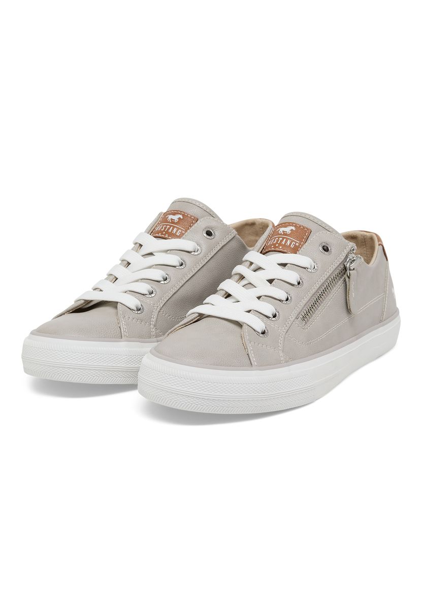 Lässige Low-Top Sneaker mit Reißverschluss