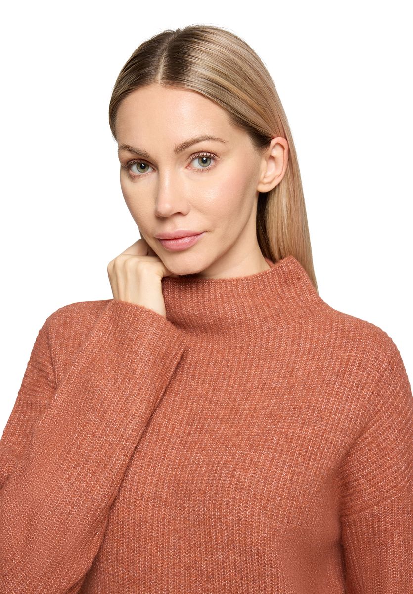 Rippstrick-Midikleid mit Stehkragen