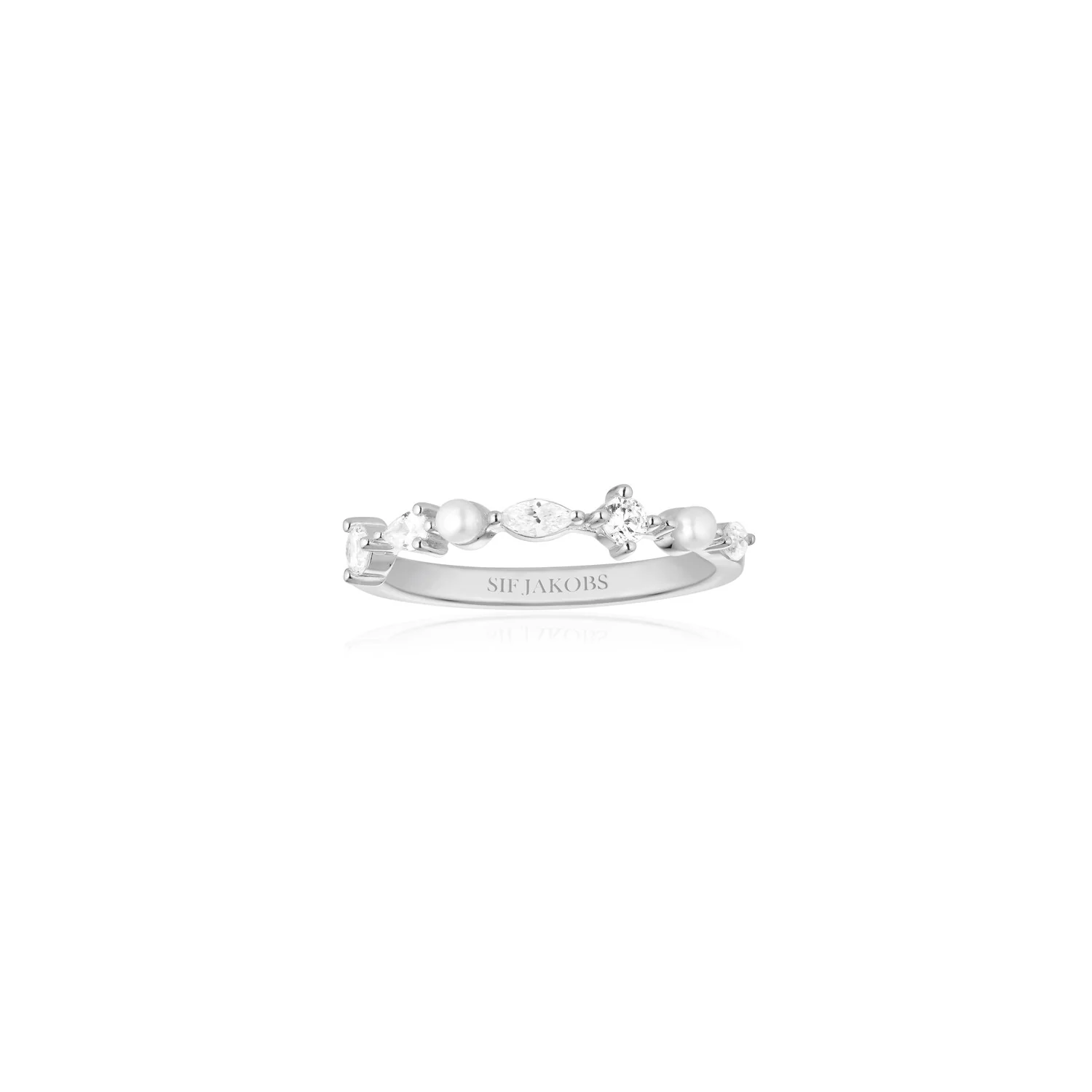 Eleganter Ring mit Marquise-Schliff und Perlen