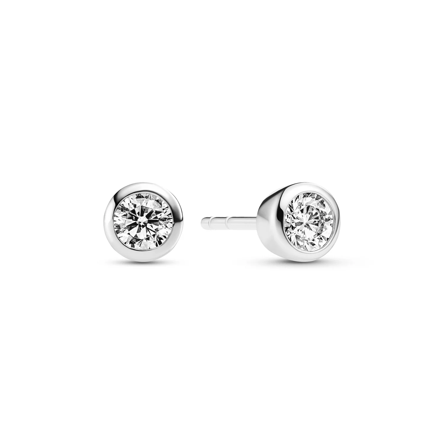 Elegante Ohrstecker mit Zargenfassung