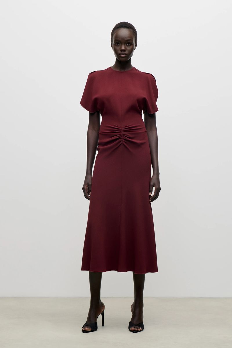 Midi-Kleid mit geraffter Taille