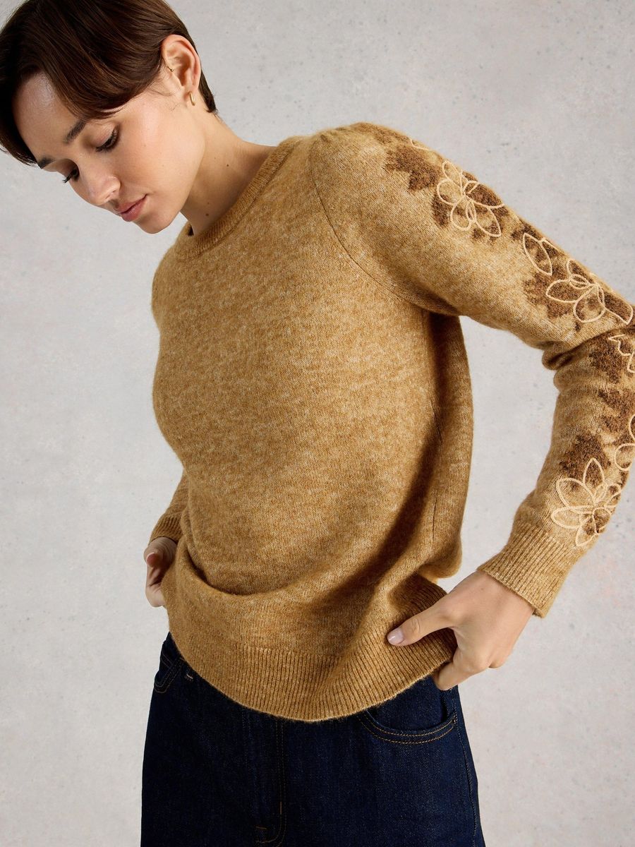 Bestickter Feinstrickpullover mit Blumenmotiv