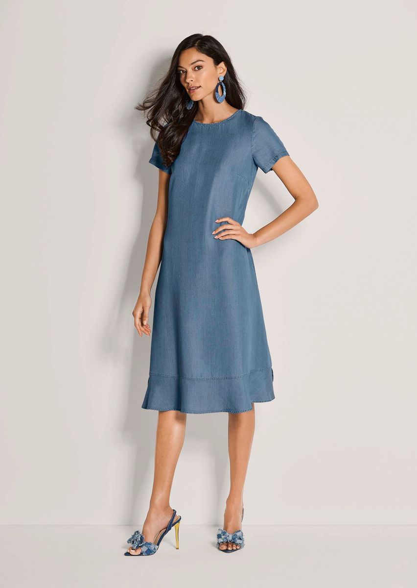 Luftiges Kleid in Jeansoptik
