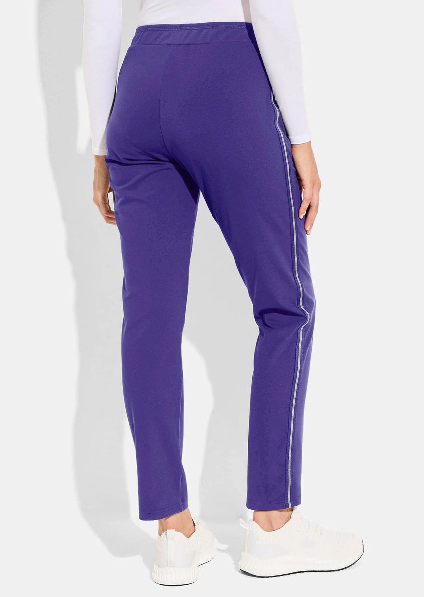 Sportliche Freizeithose mit Seitenstreifen