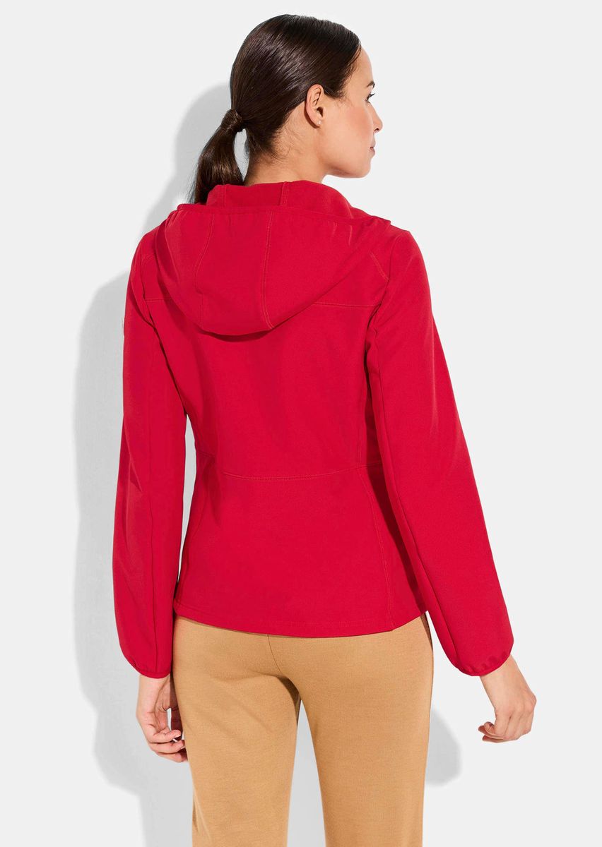 Softshelljacke mit Kapuze