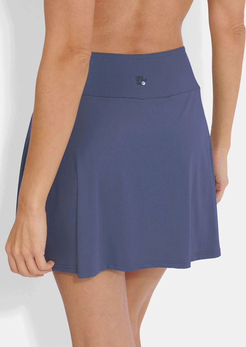 Sportlicher Baderock mit integrierter Short