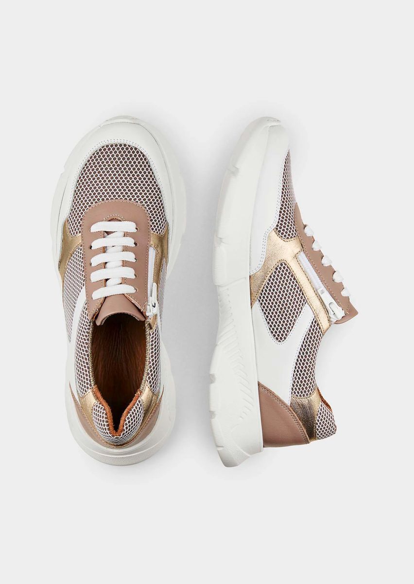Mesh-Sneaker aus Materialmix mit seitlichem Reißverschluss