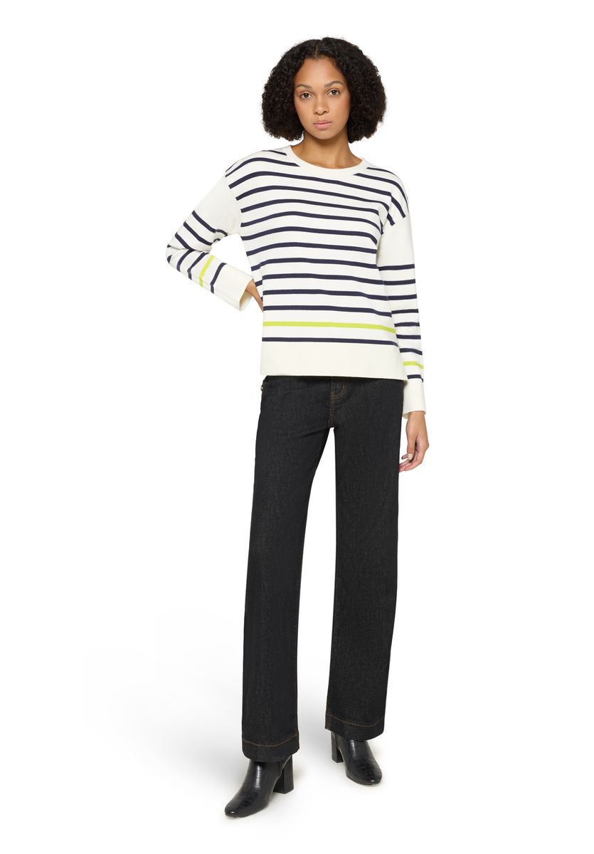 Gestreifter Rundhals-Strickpullover