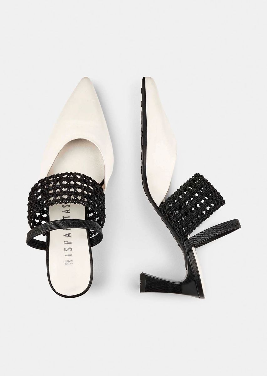 Slingpumps mit spitzer Kappe und Strickband