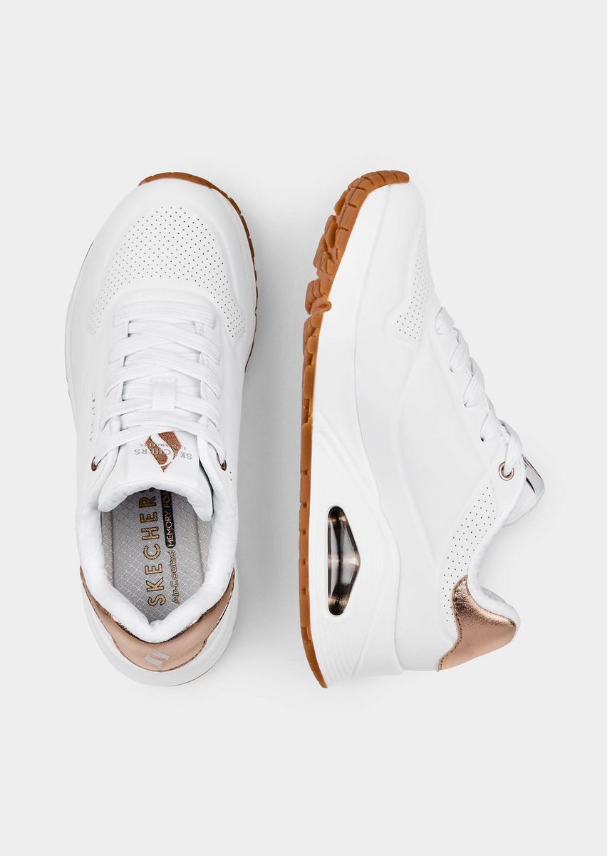 Gepolsterte Mesh-Sneaker mit Metallic-Details