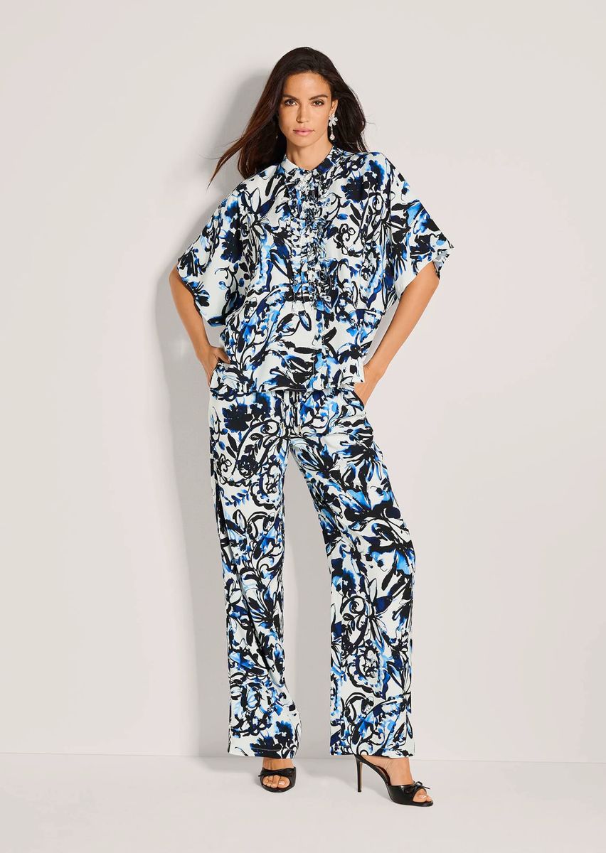 Luftige Oversized-Bluse mit Rüschen