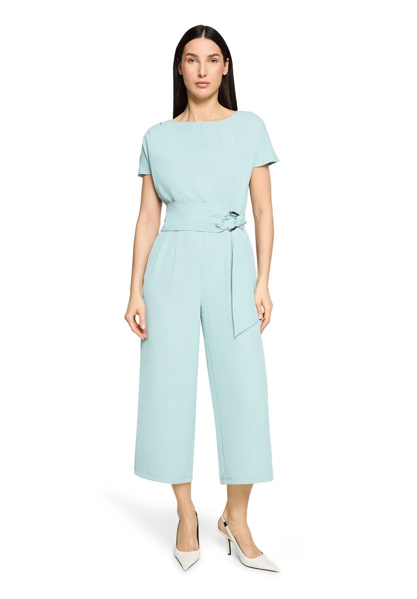 Eleganter Jumpsuit mit U-Boot-Ausschnitt