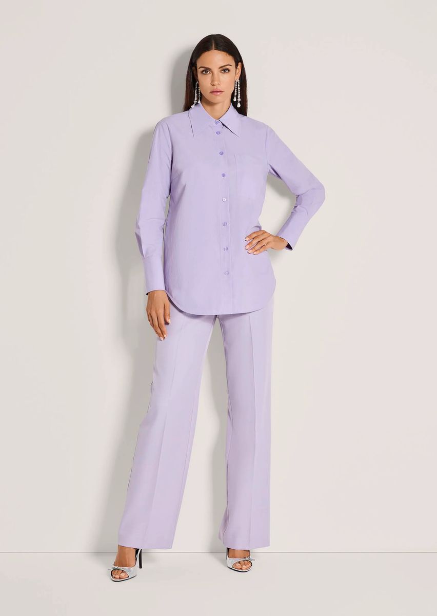 Lange Baumwollbluse mit breiten Manschetten