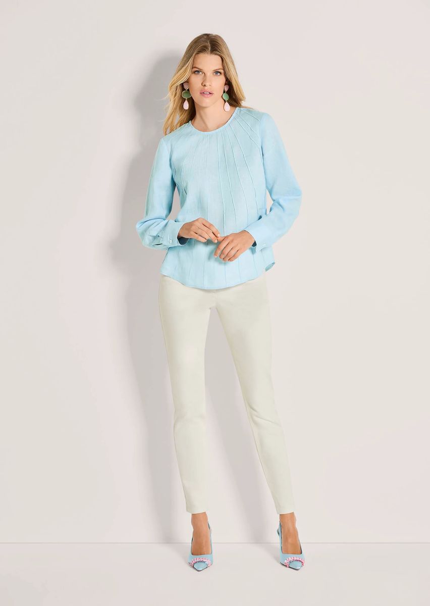 Leinenbluse mit feinen Biesen