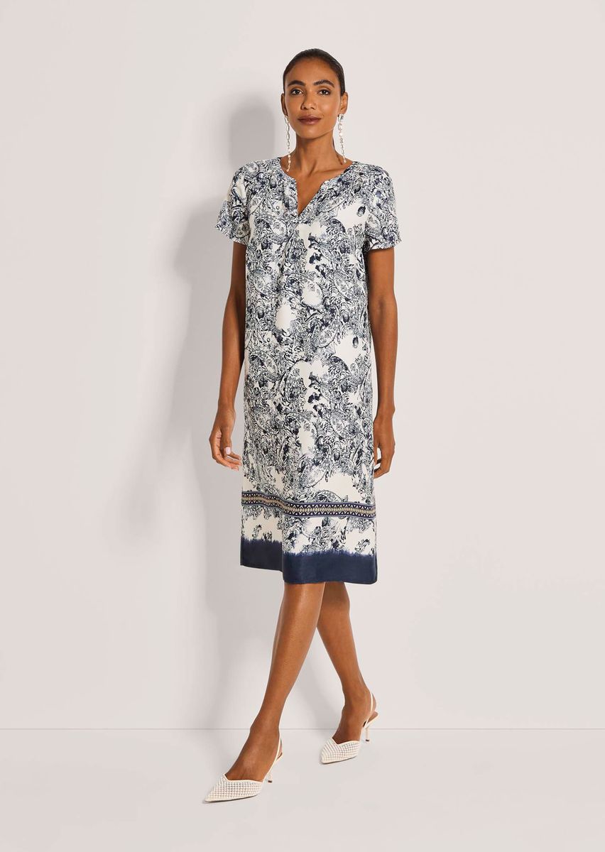 Luftiges Paisley-Kleid in H-Linie