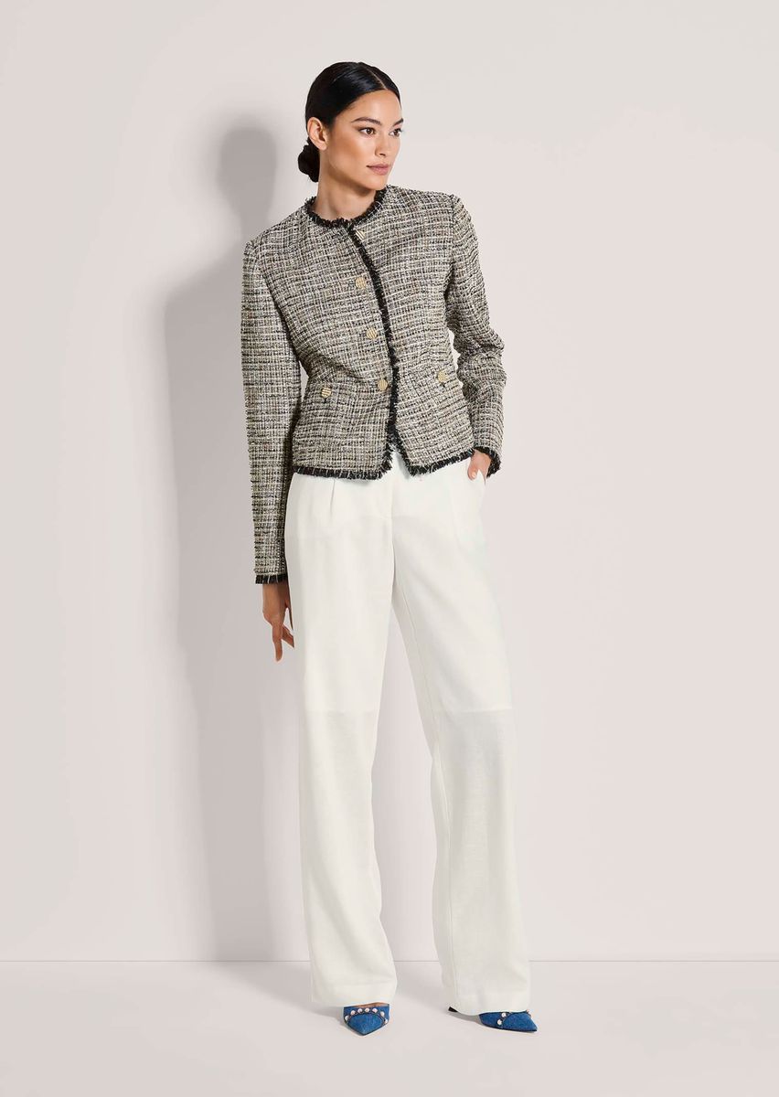 Kurzer Tweedblazer mit Fransendetails