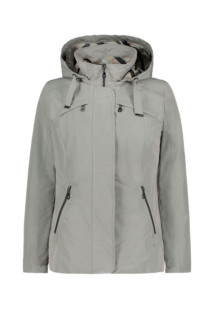 Leichte Sommerjacke mit Kapuze