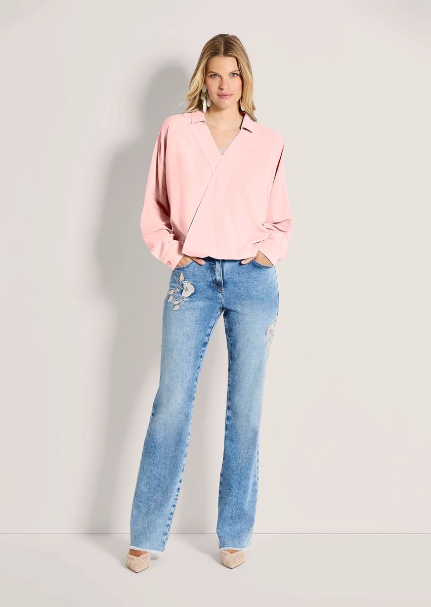 Elegante Wickelbluse mit Fledermausärmeln