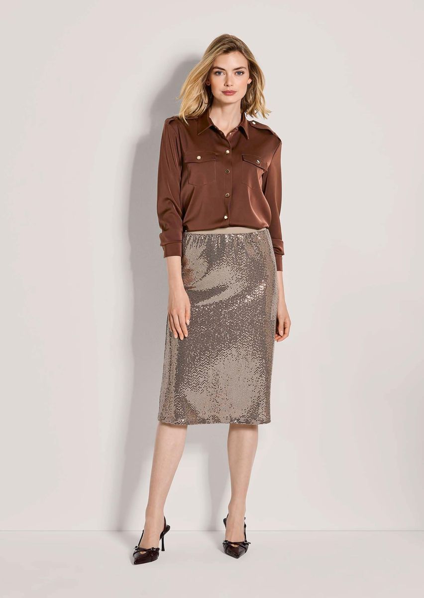 Satin-Hemdbluse im Utility-Stil
