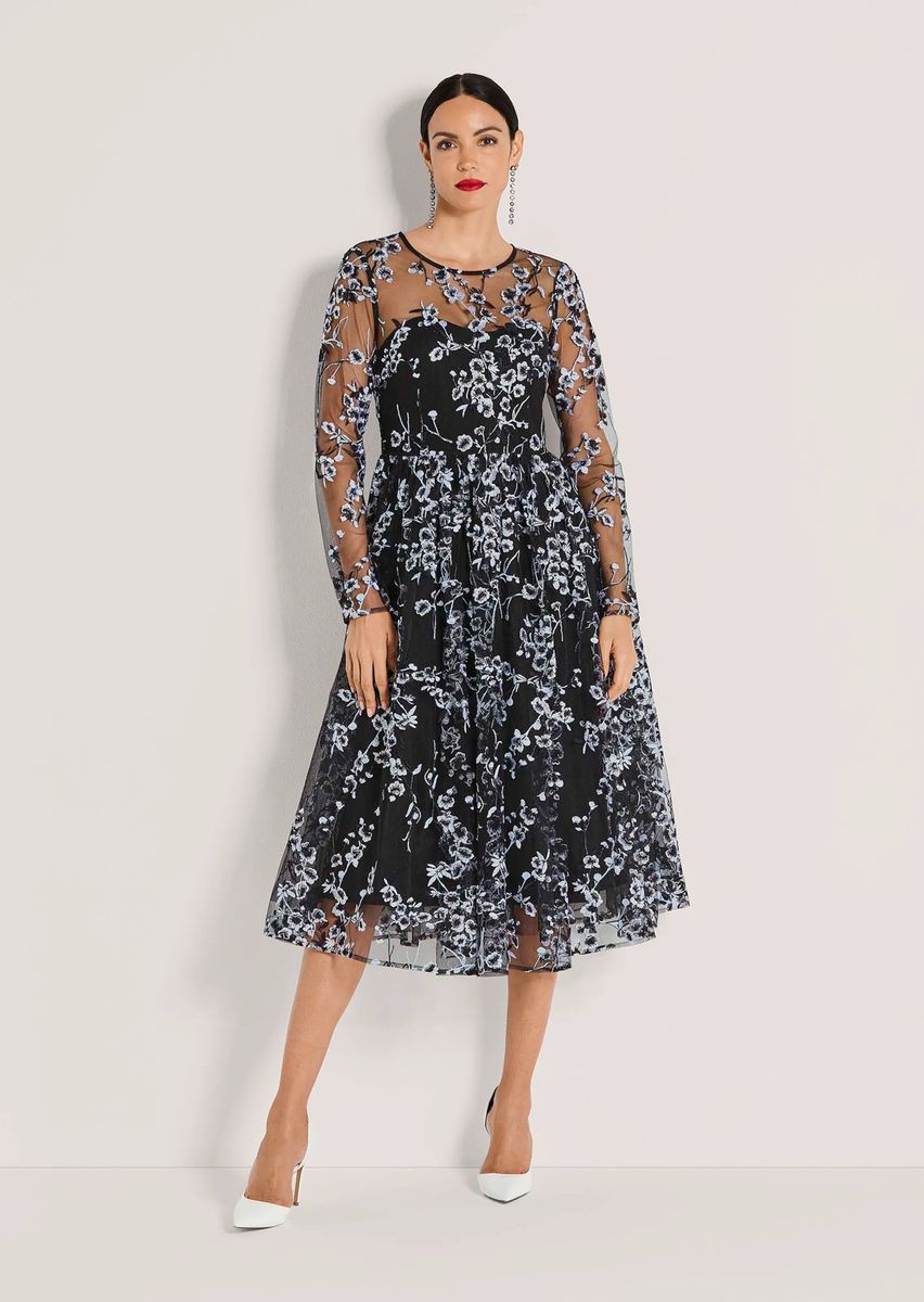 Cocktailkleid mit floraler Stickerei