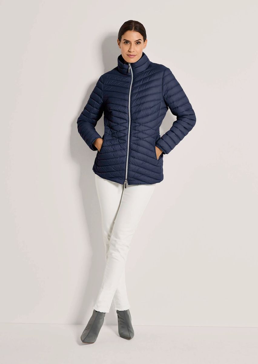 Leichte Steppjacke mit Daunenfüllung