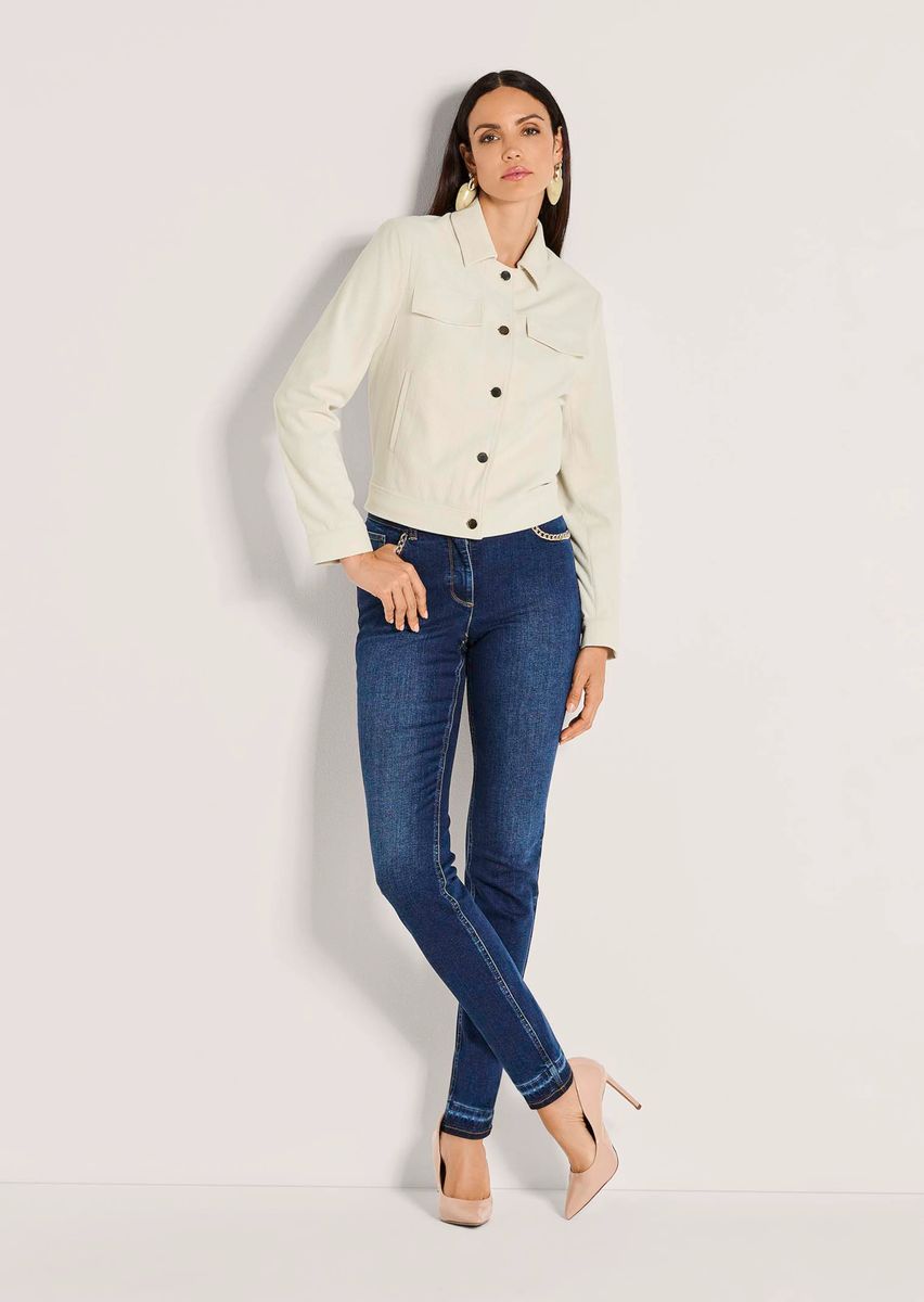 Softe Cordjacke in Kurzform
