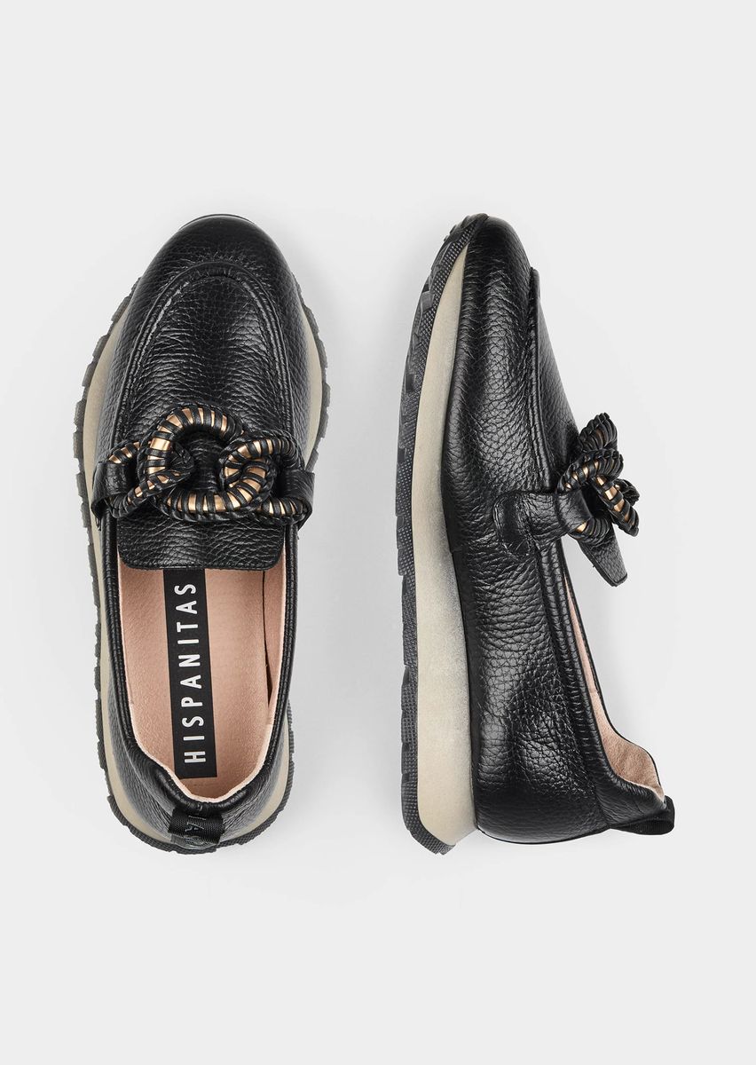 Strukturierte Leder-Loafer mit Kette