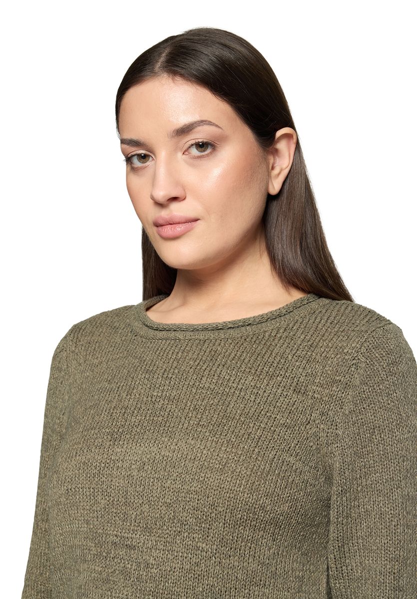Klassischer Strickpullover mit 3/4-Ärmeln