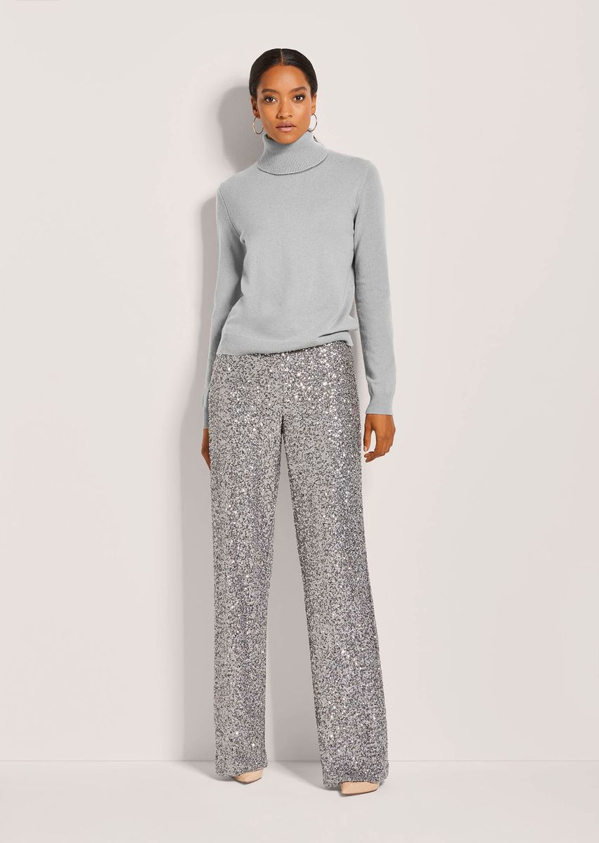 Taillierter Kaschmir-Rollkragenpullover