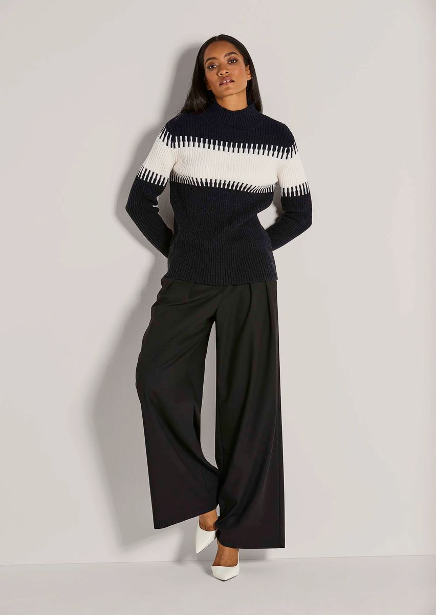 Mock-Neck-Pullover mit Blockstreifen