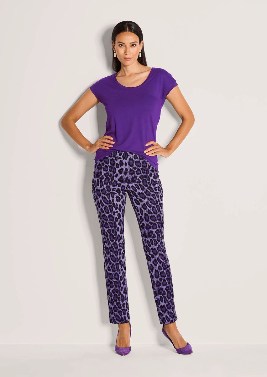Farbintensive Leggings im Leo-Design