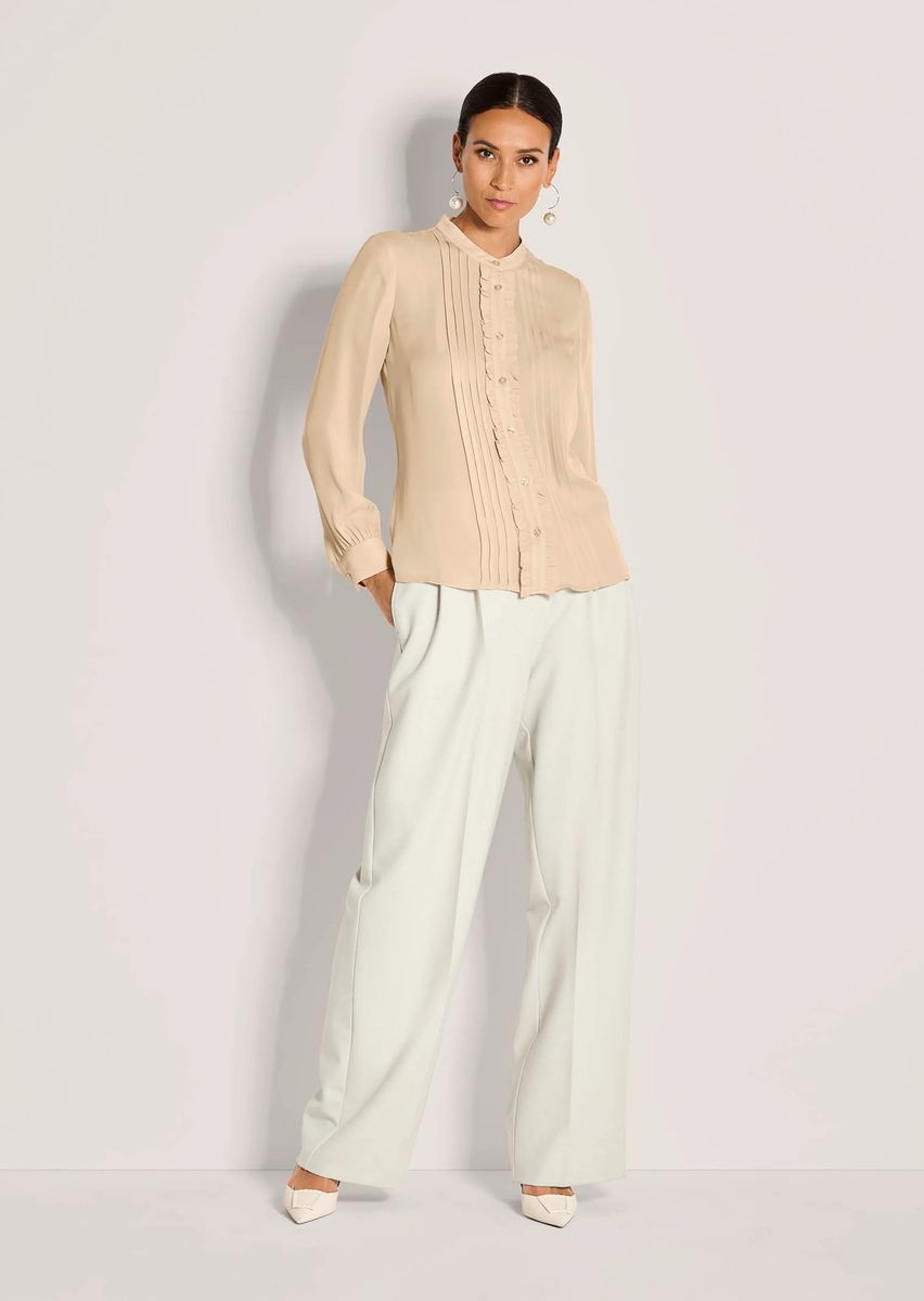Seidenbluse mit Rüschenbesatz