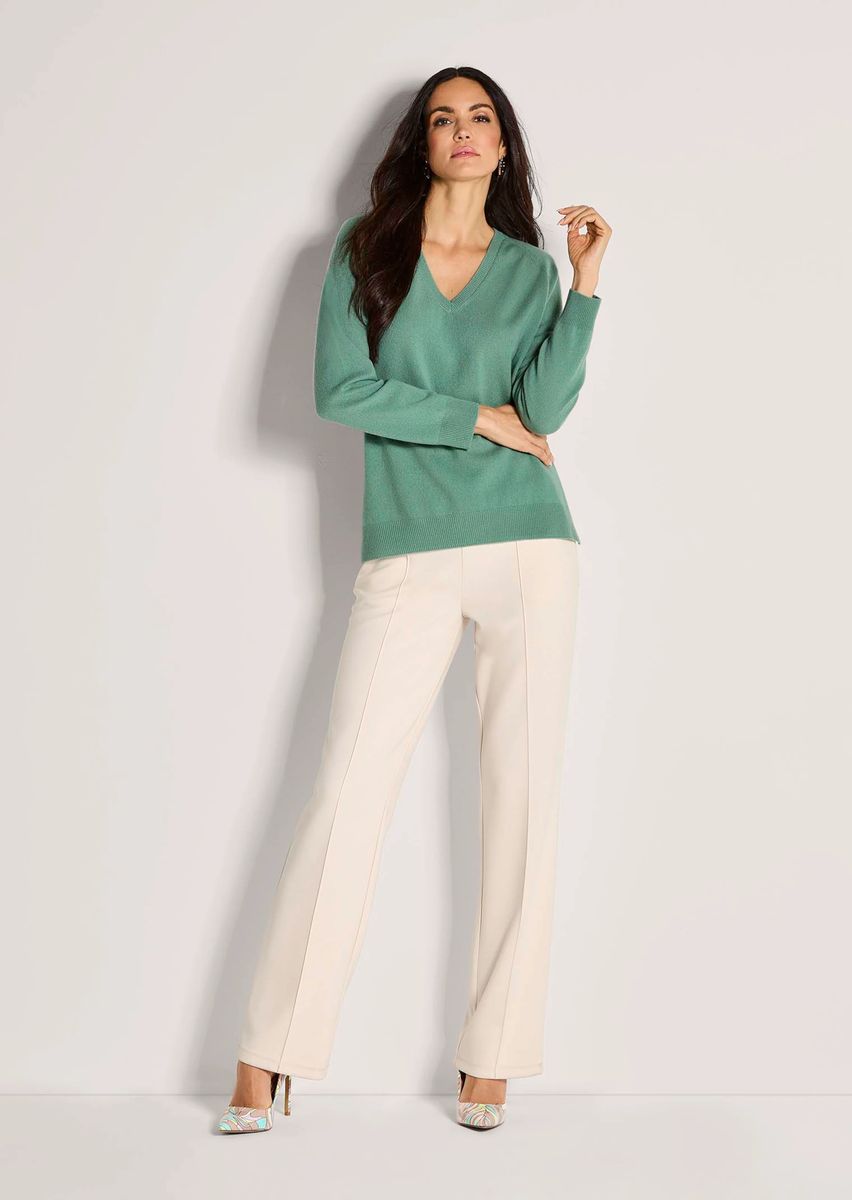 Eleganter Kaschmirpullover mit V-Ausschnitt