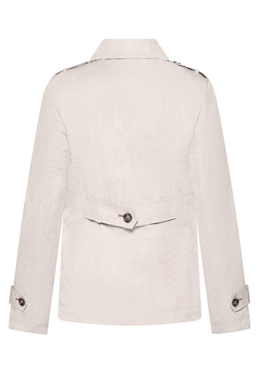 Leichte taillierte Jacke mit Kragen