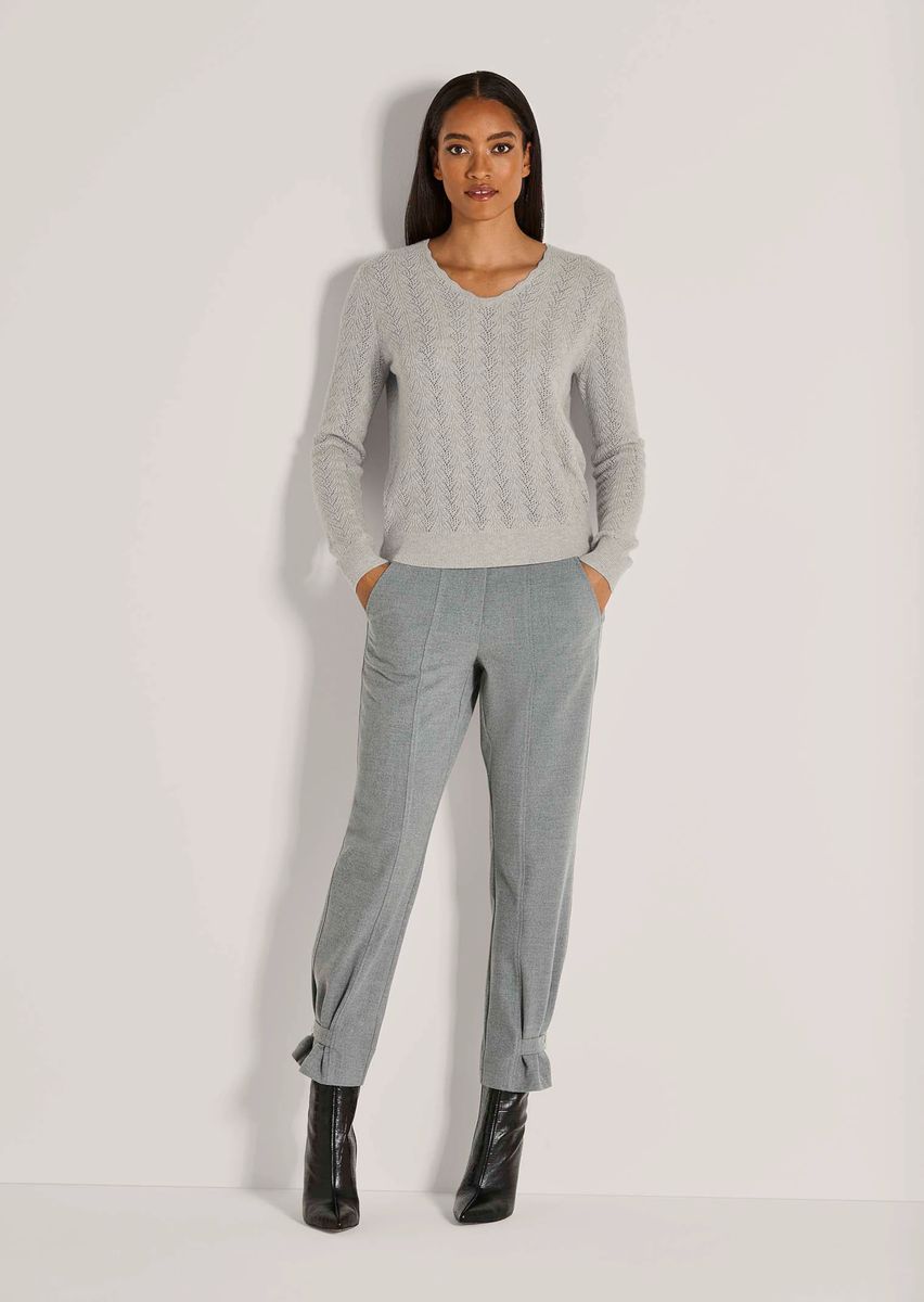 Kaschmir-Pullover mit filigranem Ajour-Muster
