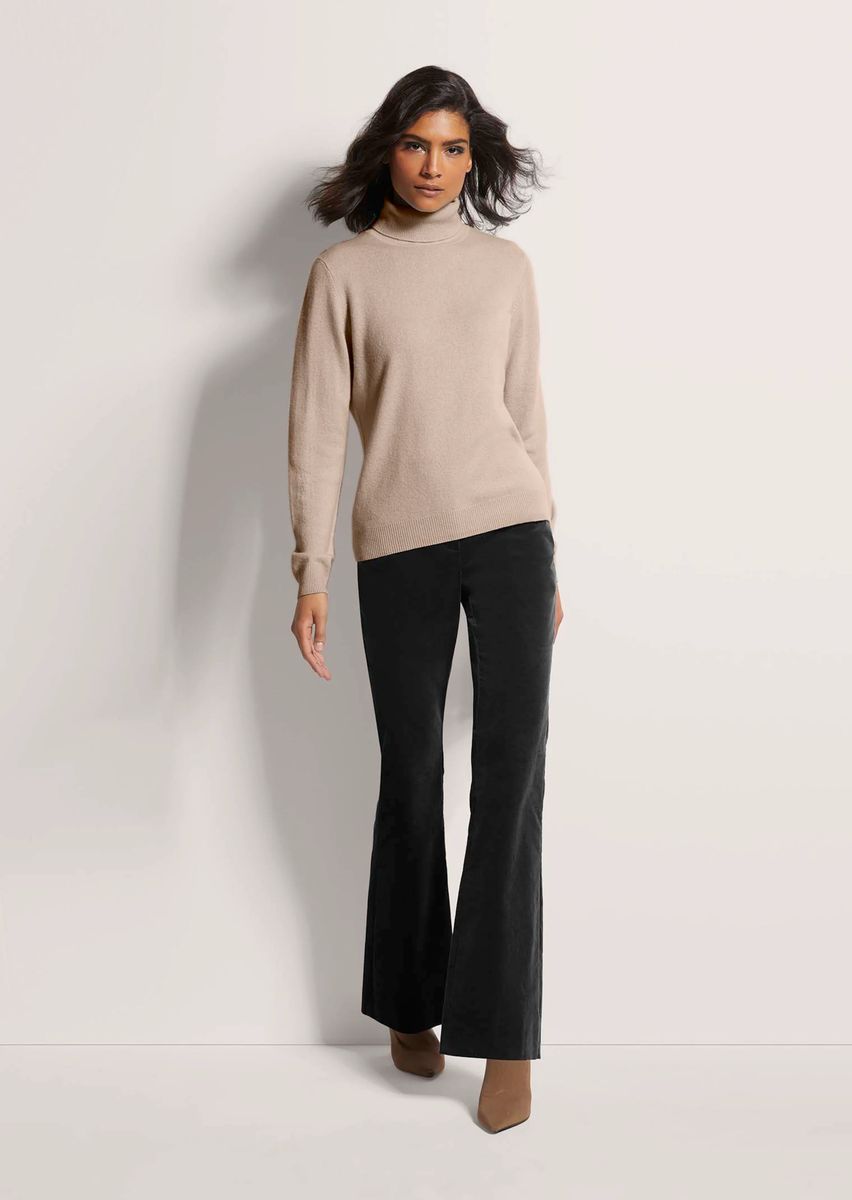Weicher Kaschmirpullover mit Rollkragen