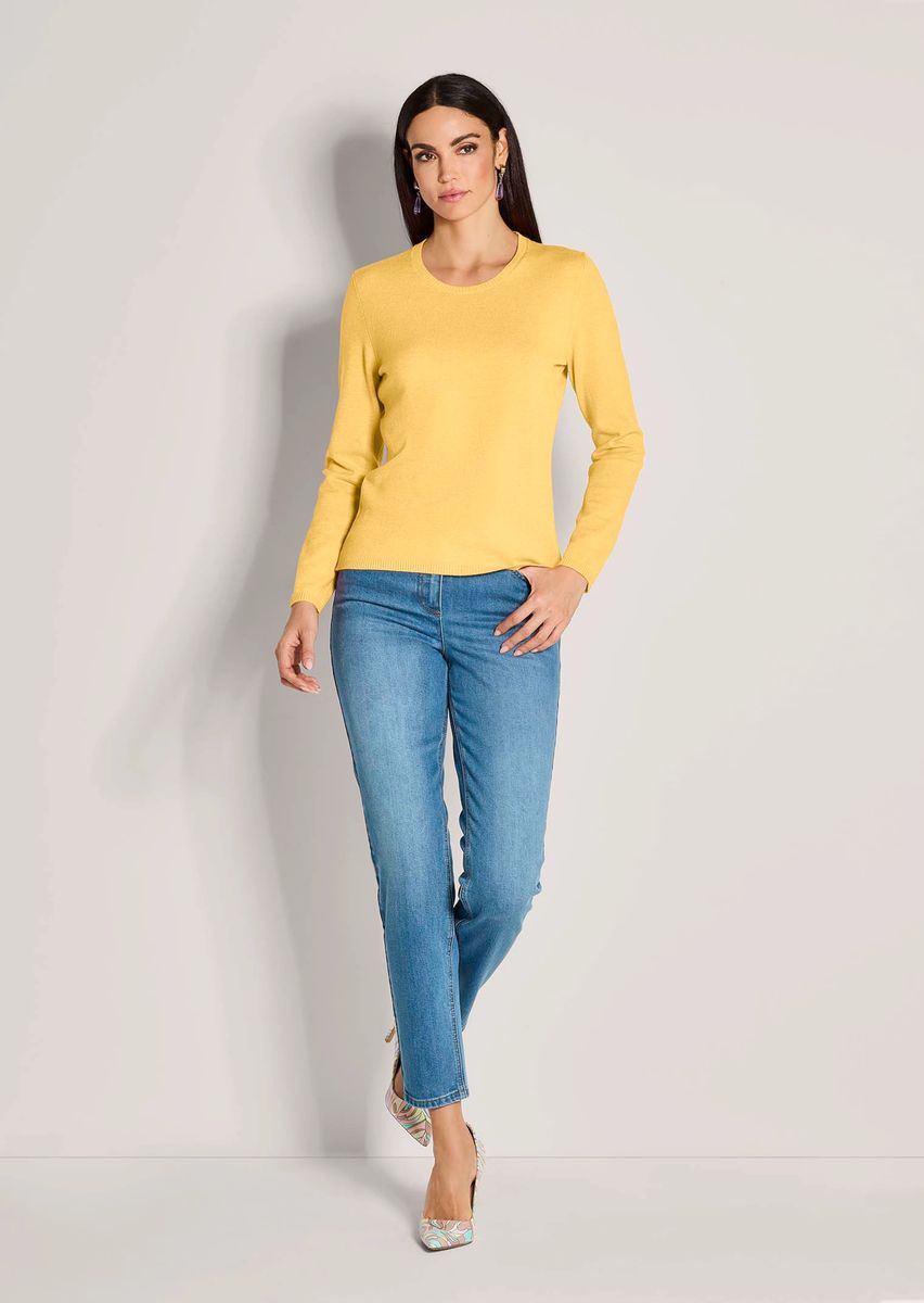 Klassischer Feinstrickpullover mit Rundhalsausschnitt