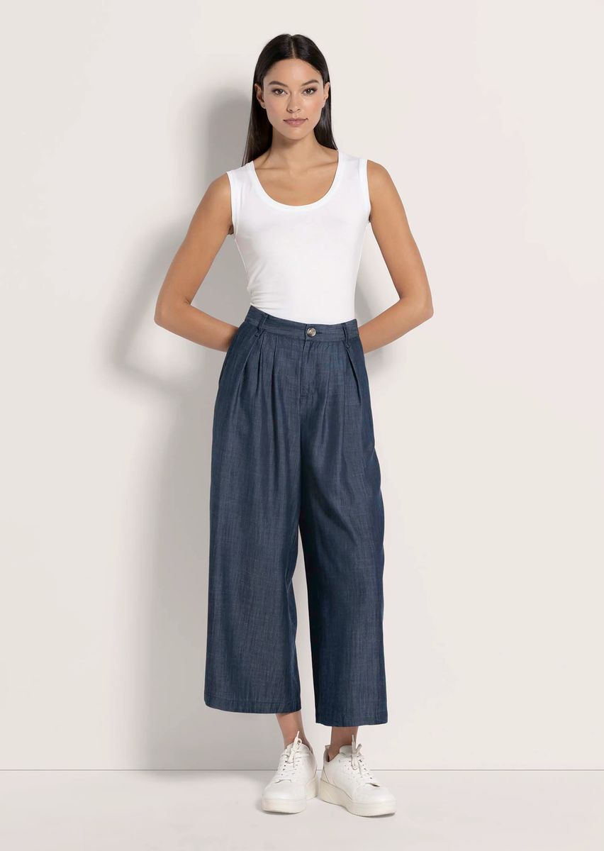 Weite Culotte mit Bundfalten