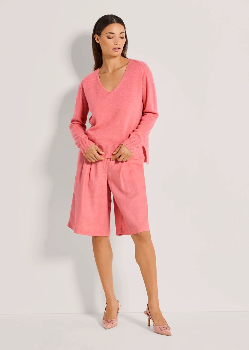 Kaschmirpullover mit tiefem V-Ausschnitt