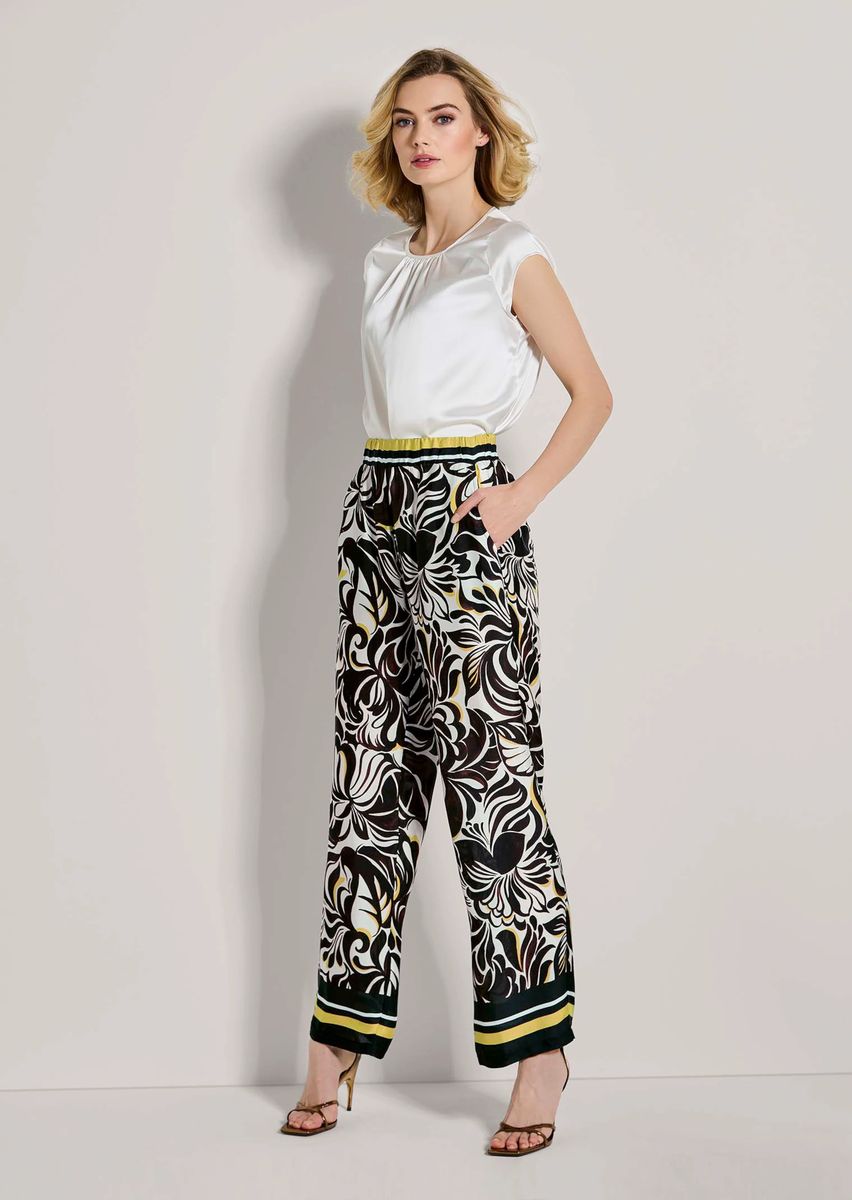 Fließende Palazzo-Hose mit Blumenprint